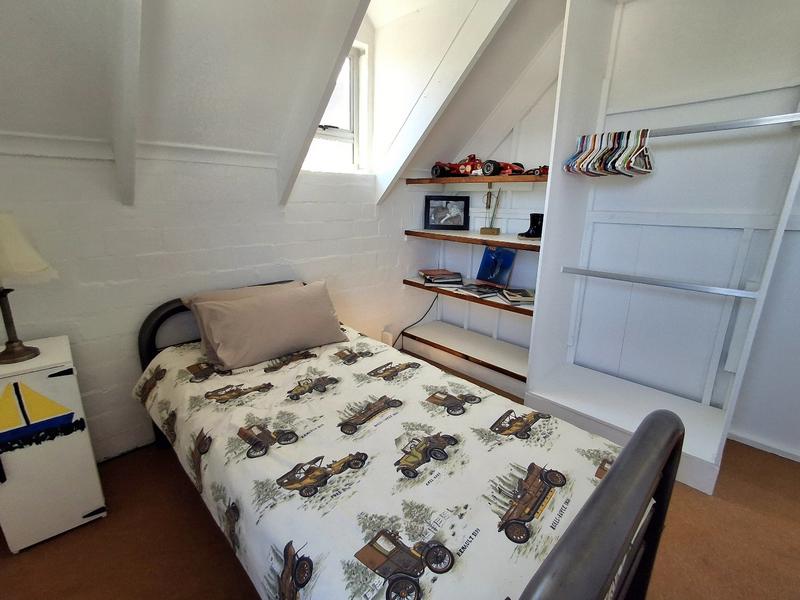 5 Bedroom Property for Sale in Britannia Bay Western Cape